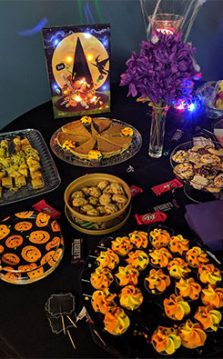 The image of the food - Halloween decorated